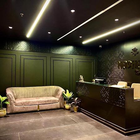 Hotel Madhav'S Lap Of Luxury Moradabad Zewnętrze zdjęcie